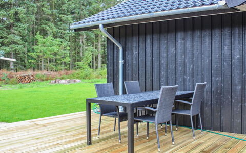 Cate - 150M from the Sea: Thatching, Cottage, House, Roof, Home, Farmhouse, Hut, Estate, Village