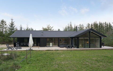 Cate - 150M from the Sea: Thatching, Cottage, House, Roof, Home, Farmhouse, Hut, Estate, Village