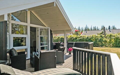 Esaline - 400M from the Sea: Furniture, Interior Design, Chair, Flooring, Table, Resort, Floor, Ceiling, Room, Eco Hotel