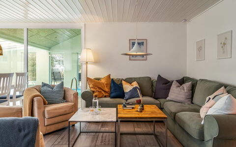 Aud - 300M from the Sea: Thatching, Cottage, House, Roof, Home, Farmhouse, Hut, Estate, Village