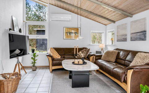 Merte - 300M from the Sea: Furniture, Couch, Interior Design, Wood, Living Room, Home, Flooring, Ceiling, Lighting, Floor