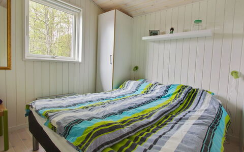 Fleur - 50M from the Sea: Wood, Bedroom, Interior Design, Flooring, Floor, Bed, Bed Sheet, Ceiling, Furniture, Bedding