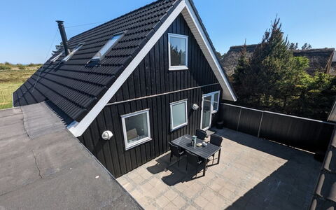 Hejdie - 150M from the Sea: Grass, Grassland, Landscape, Ecoregion, Plain, Plant Community, Land Lot, Outdoor Furniture, Prairie, Shrubland