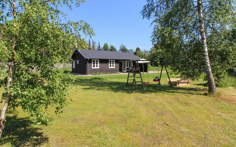 Ingalise - 500M from the Sea: Grass, Tree, House, Cottage, Home, Roof, Land Lot, Rural Area, Plain, Lawn