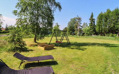 Ingalise - 500M from the Sea: Tree, Grass, Shrub, Garden, Land Lot, Grassland, Plain, Lawn, Meadow