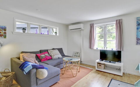 Ingalise - 500M from the Sea: Furniture, Couch, Interior Design, Flooring, Floor, Living Room, Room, Apartment, Ceiling