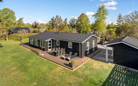 Meline - 350M from the Sea: Roof, House, Home, Cottage, Siding, Estate, Driveway, Garden Buildings, Yard, Shed