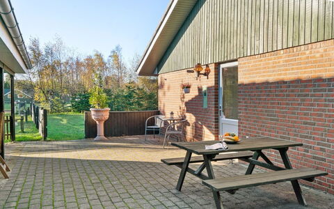 Aurea - 1Km from the Sea: Thatching, Cottage, House, Roof, Home, Farmhouse, Hut, Estate, Village