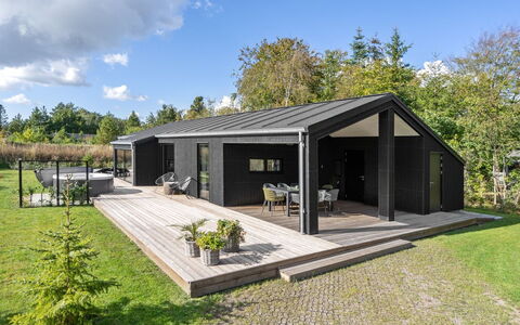 Sinna - from the Sea: Wood, Roof, House, Cottage, Door, Home, Siding, Land Lot, Garden Buildings, Shed