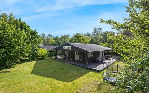 Sunaj - from the Sea: Roof, House, Home, Cottage, Siding, Estate, Driveway, Garden Buildings, Yard, Shed