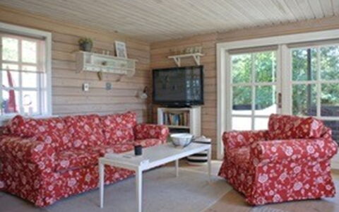 Gaetana - 1.6Km from the Sea: Furniture, Wood, Couch, Ceiling, Flooring, Interior Design, Floor, Living Room, Cottage, Home