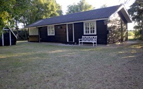 Gaetana - 1.6Km from the Sea: Cottage, Roof, House, Home, Garden Buildings, Backyard, Siding, Yard, Lawn, Shade