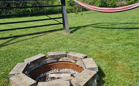 Matz - 350M from the Sea: Garden, Lawn, Backyard, Yard, Design, Flagstone