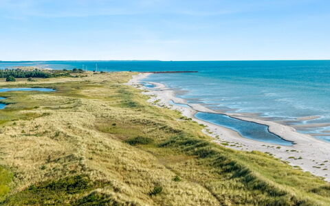 Mumme - 100M from the Sea: Blue, Water, Body Of Water, Coast, Coastal And Oceanic Landforms, Sea, Horizon, Ecoregion, Shore, Beach