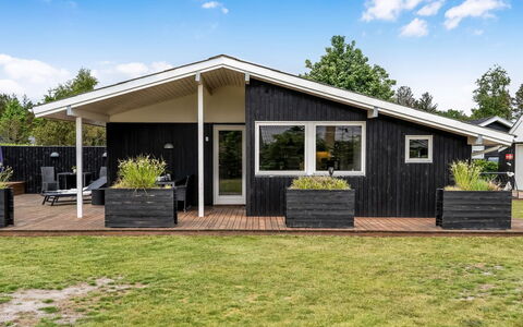 Rosmarie - 600M from the Sea: Roof, House, Home, Cottage, Door, Siding, Shade, Porch, Yard, Garden Buildings