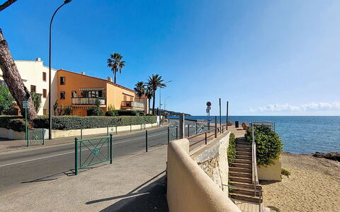Sainte Maxime 150: Body Of Water, Coast, Horizon, Summer, Shore, Coastal And Oceanic Landforms, Beach, Sea, Landscape, Sand
