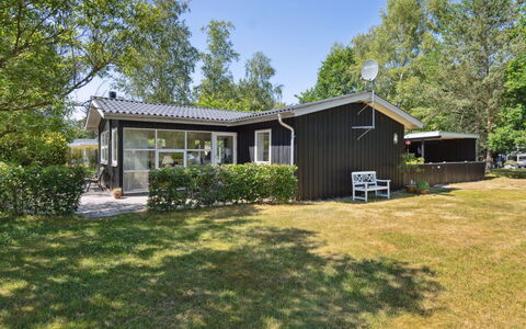 Kajo - 800M from the Sea: House, Roof, Home, Cottage, Shed, Garden Buildings, Siding, Yard, Log Cabin, Hut