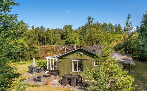 Ane - 1.7Km from the Sea: House, Cottage, Home, Shrub, Land Lot, Rural Area, Estate, Garden Buildings, Garden, Landscaping