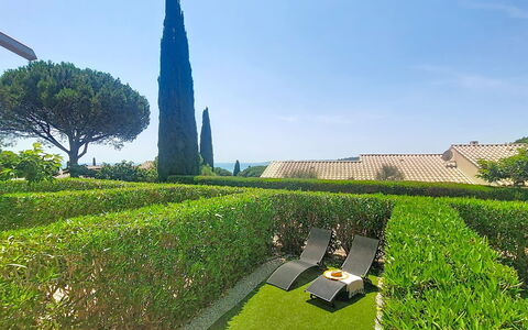 Accommodation:&nbsp;Les Coteaux de la Nartelle 180.36