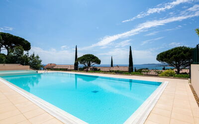 Accommodation:&nbsp;Les Coteaux de la Nartelle 180.36