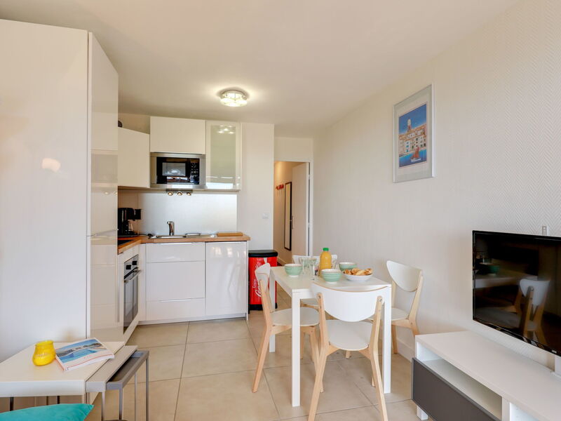 Accommodation:&nbsp;Les Coteaux de la Nartelle 180.25