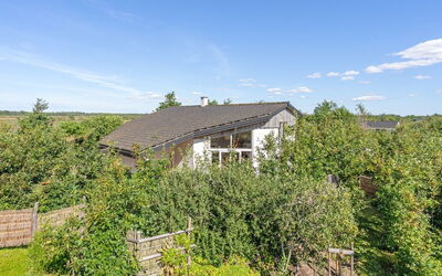 Ullvi - 3.8Km from the Sea