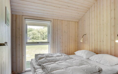 Richard - 4Km from the Sea: Wood, Bedroom, Ceiling, Bed, Bedding, Bed Sheet, Hardwood, Plank, Wood Stain, Bed Frame