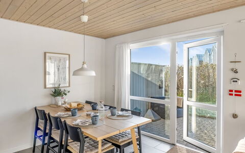 Andersine - 1Km from the Sea: Interior Design, Flooring, Furniture, Wood, Floor, Ceiling, Dining Room, Kitchen & Dining Room Table, Wood Flooring, Chair