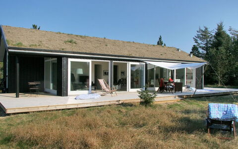 Melinda - 2Km from the Sea: Roof, Home, House, Land Lot, Cottage, Shade, Farmhouse, Porch, Estate, Yard