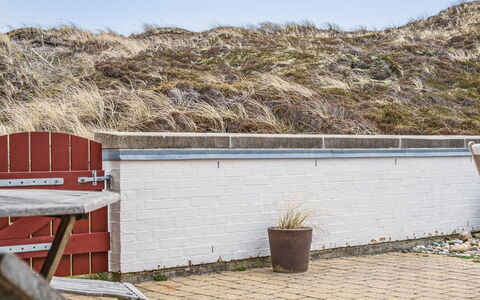 Viena - 400M from the Sea: Thatching, Cottage, House, Roof, Home, Farmhouse, Hut, Estate, Village