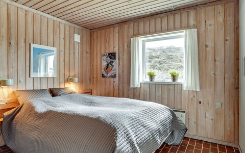Emiljan - 400M from the Sea: Wood, Ceiling, Bedroom, Interior Design, Flooring, Floor, Bed, Home, Room, Bed Sheet