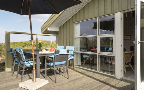 Syni - 500M from the Sea: Wood, Roof, Architecture, Home, House, Cottage, Siding, Hardwood, Slope, Estate