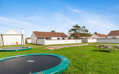 Ara - 700M from the Sea: Grass, House, Roof, Home, Cottage, Shrub, Land Lot, Rural Area, Farmhouse, Groundcover