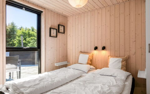 Dyke - 1.5Km from the Sea: Bed, Bedroom, Wood, Bed Sheet, Interior Design, Bedding, Furniture, Bed Frame, Ceiling, Floor
