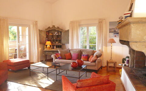 Le Petit Rouveau: Living Room, Room, Property, Furniture, Interior Design, Building, House, Floor, Real Estate, Home