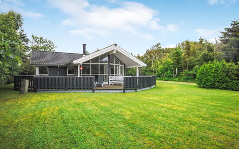 Evelina - 150M to the Fjord: Building, House, Window, Home, Roof, Residential Area, Shrub, Cottage, Land Lot