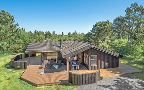 Kali - 900M to the Fjord: Roof, House, Land Lot, Home, Cottage, Estate, Garden Buildings, Shade, Log Cabin, Landscaping