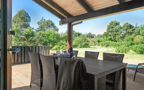 Kali - 900M to the Fjord: Roof, House, Land Lot, Home, Cottage, Estate, Garden Buildings, Shade, Log Cabin, Landscaping