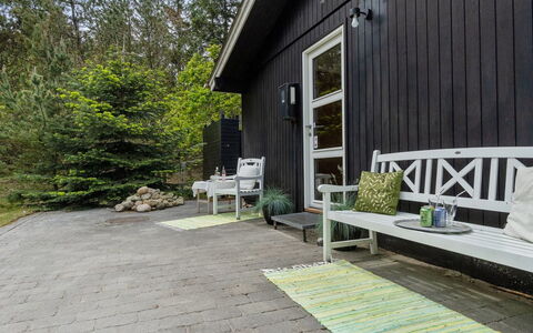 Freda - 100M to the Fjord: Roof, House, Land Lot, Home, Cottage, Estate, Garden Buildings, Shade, Log Cabin, Landscaping