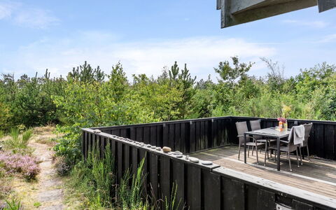 Asmo - 350M from the Sea: Blue, Shrub, Cottage, Groundcover, Garden, Estate, Shade, Landscaping, Farmhouse, Eco Hotel