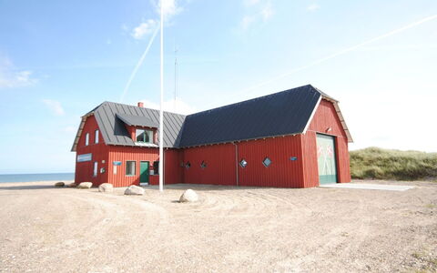 Karitte - 5Km from the Sea: Blue, Shrub, Cottage, Groundcover, Garden, Estate, Shade, Landscaping, Farmhouse, Eco Hotel