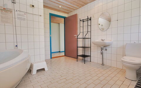 Momme - 500M from the Sea: Flooring, Floor, Plumbing Fixture, Interior Design, Plumbing, Bathroom, Room, Bathroom Sink, Ceiling, Tile