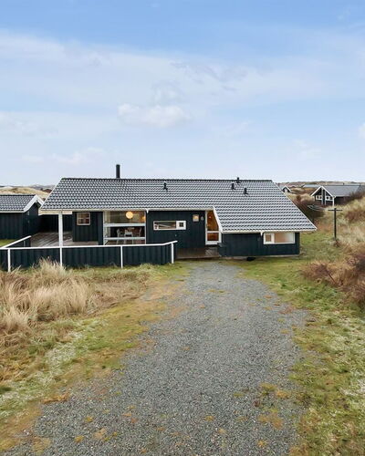 Frederikka - 350M from the Sea