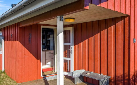 Stella - 700M from the Sea: Wood, Door, Wood Stain, Hardwood, Composite Material, Home, Plank, Siding, Plywood, Paint