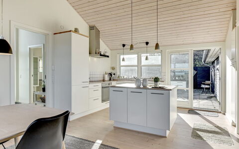 Dimka - 300M from the Sea: Flooring, Interior Design, Wood, Ceiling, Kitchen, Floor, Countertop, Furniture, Wood Flooring, Light Fixture