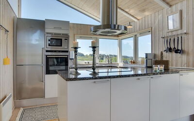 Welma - 500M from the Sea