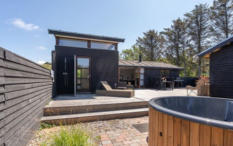 Grubbe - 600M from the Sea: Roof, House, Land Lot, Home, Cottage, Estate, Garden Buildings, Shade, Log Cabin, Landscaping