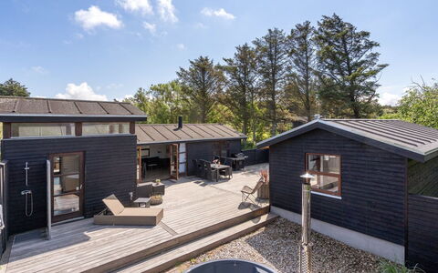 Grubbe - 600M from the Sea: Roof, House, Land Lot, Home, Cottage, Estate, Garden Buildings, Shade, Log Cabin, Landscaping