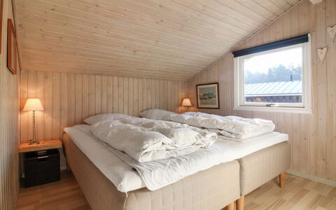 Harriet - 800M from the Sea: Wood, Bedroom, Bed, Bed Sheet, Ceiling, Interior Design, Bedding, Bed Frame, Room, Hardwood