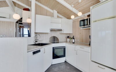 Galatia - 500M from the Sea